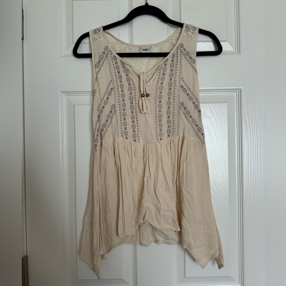 Daytrip tank
